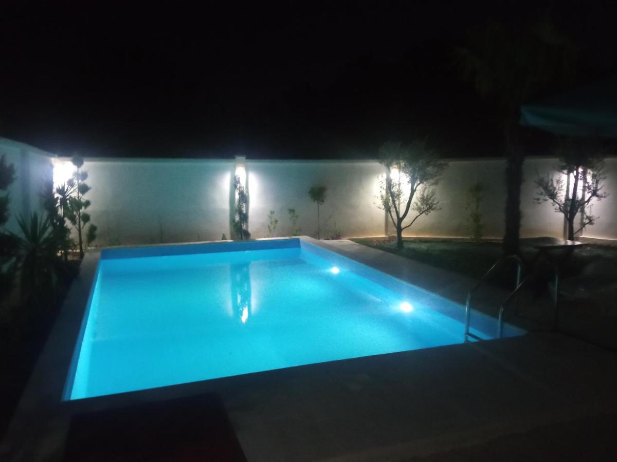 Вилла House With Pool - Mitrovic Херцег-Нови Экстерьер фото